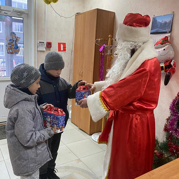 «Атлант» поздравил своих маленьких жителей с Новым годом!