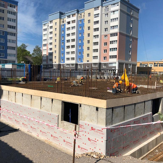 Закончено возведение цокольного этажа